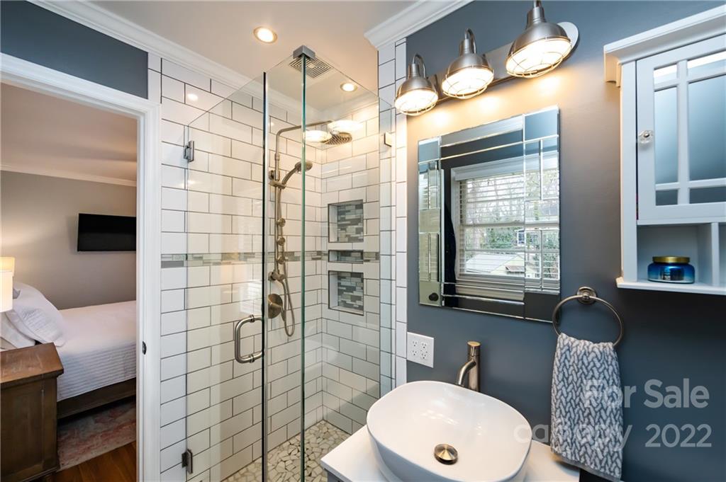 2906 Spring Valley Road Charlotte, NC 28210 - Photo 21 of 31 Gallery Image 21