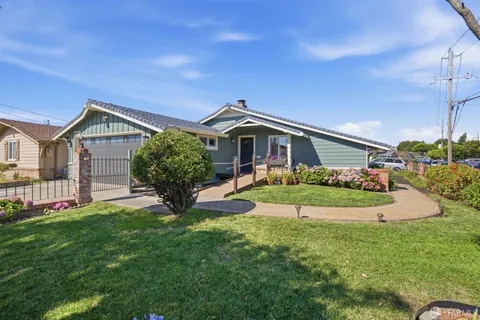 $899,000 | 26798 Contessa Street, Hayward, CA 94545