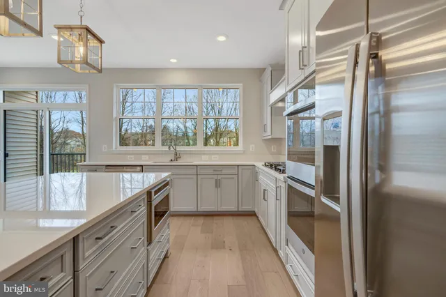 $929,990 | 5 Fair Lakes Court, Fairfax, VA 22033