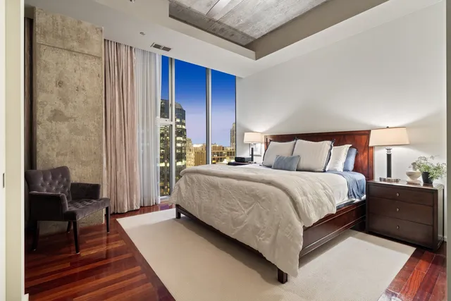 $1,199,000 | 550 North St Clair Street, Unit 2503, Chicago, IL 60611