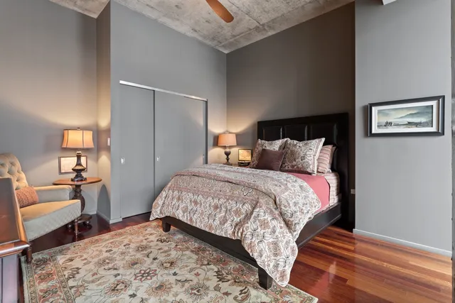 $1,199,000 | 550 North St Clair Street, Unit 2503, Chicago, IL 60611