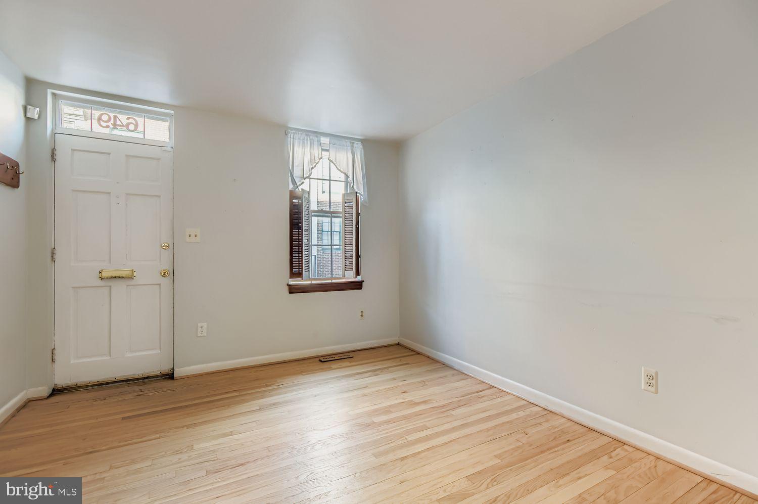 649 Dover Street Baltimore, MD 21230 - Photo 3 of 25