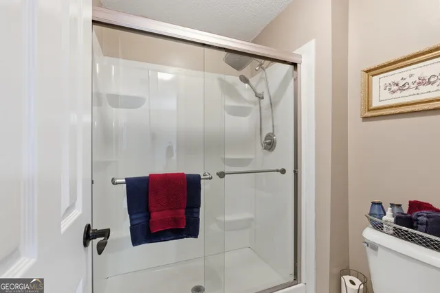 a view of a hallway with elevator