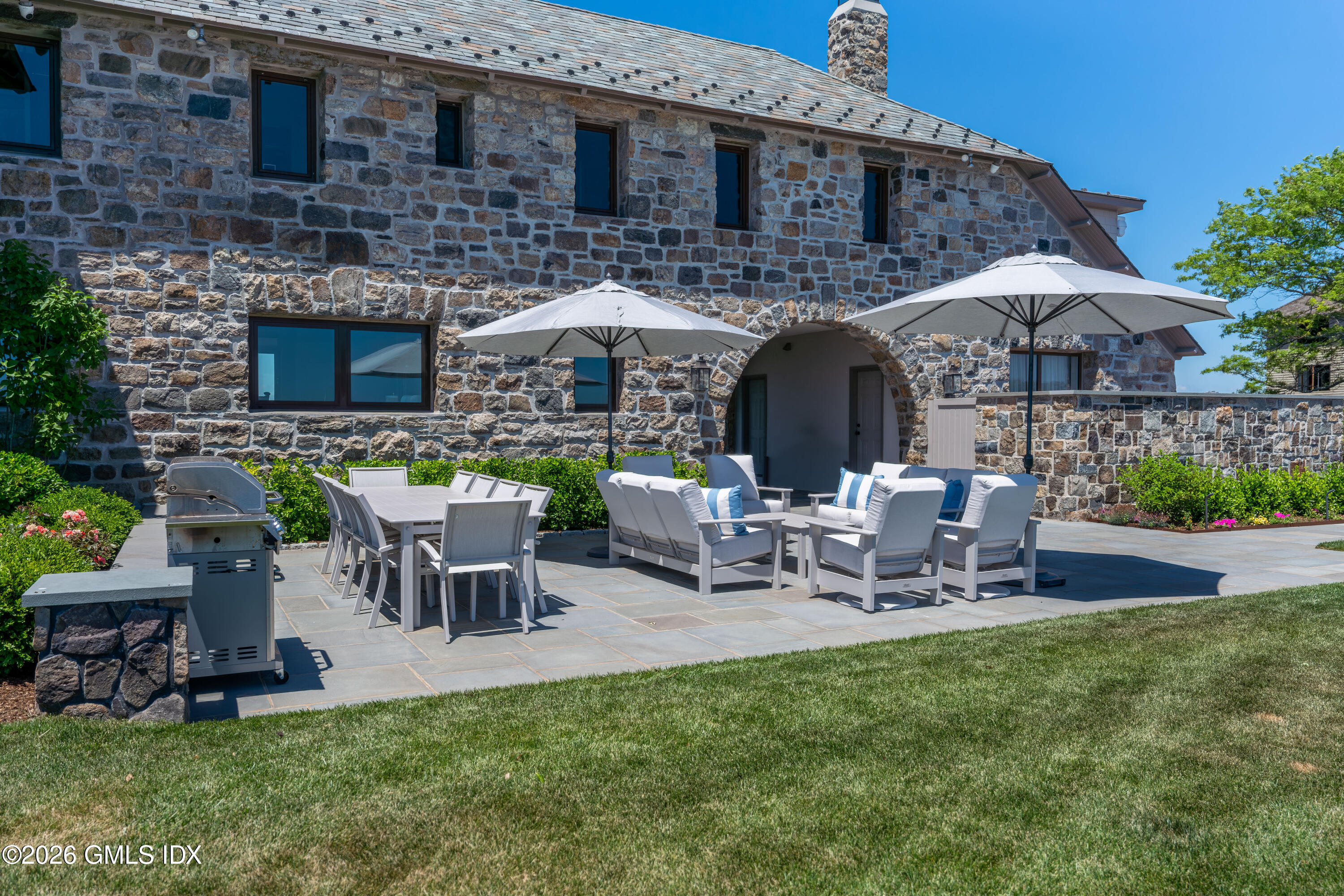 123 Saddle Rock Road Stamford, CT 06902 - Photo 33 of 48 SEASIDE TERRACE