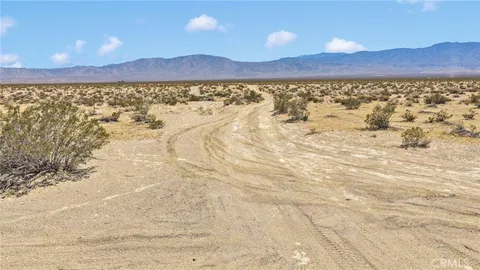 $65,000 | 1 Paddington Road, Landers, CA 92285