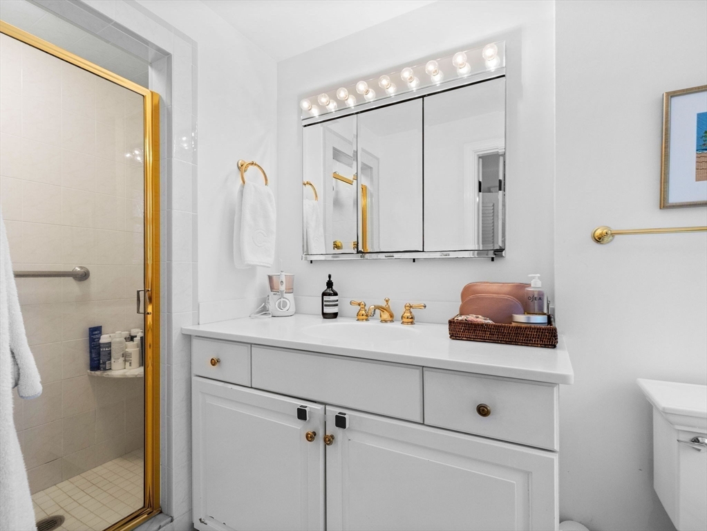 106 Walpole Street Dover, MA 02030 - Photo 20 of 30