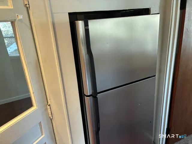 $2,400 | 68 New Street, Seymour, CT 06483