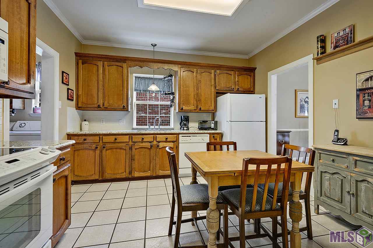 1341 Patrick Drive Baton Rouge, LA 70810 - Photo 8 of 16 Kitchen