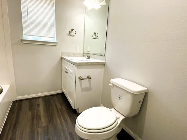 $1,499 | 8153 Homewood Lane, Unit B, Houston, TX 77028