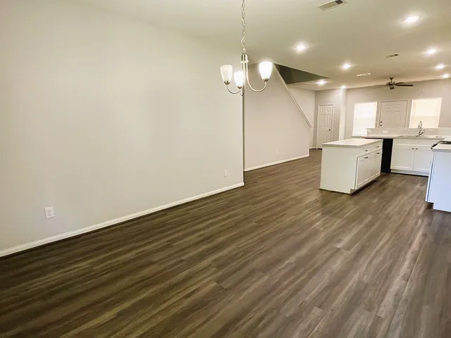 $1,499 | 8153 Homewood Lane, Unit B, Houston, TX 77028