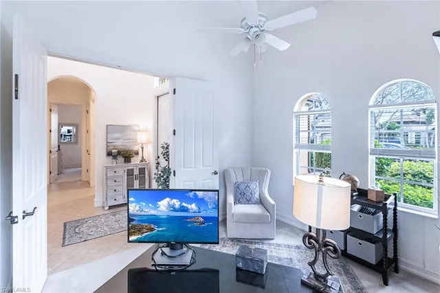 a view of a livingroom with furniture