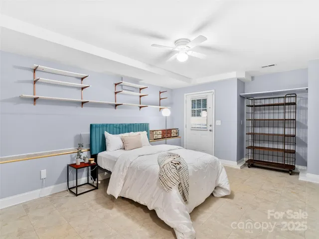 a view of a workspace with furniture