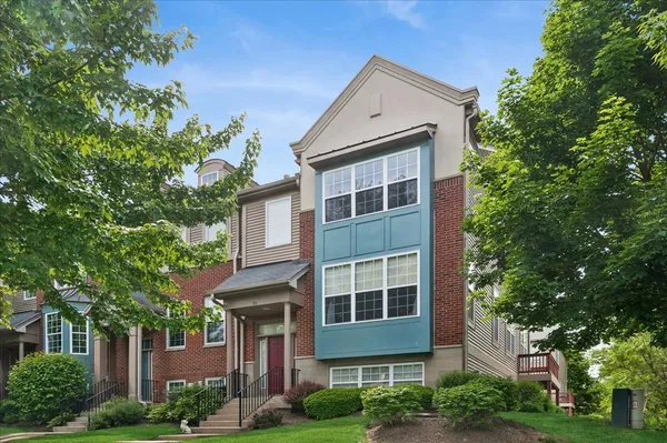 $319,000 | 35 Thomas Court, Grayslake, IL 60030
