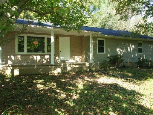 1048 Sulphur Springs Road Clinton, TN 37716 - Photo 1 of 18 Primary Photo
