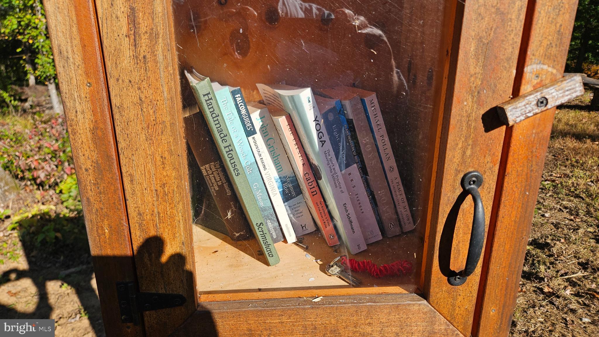 0 Sharp Rock Road Sperryville, VA 22740 - Photo 22 of 31 a view of walk in closet