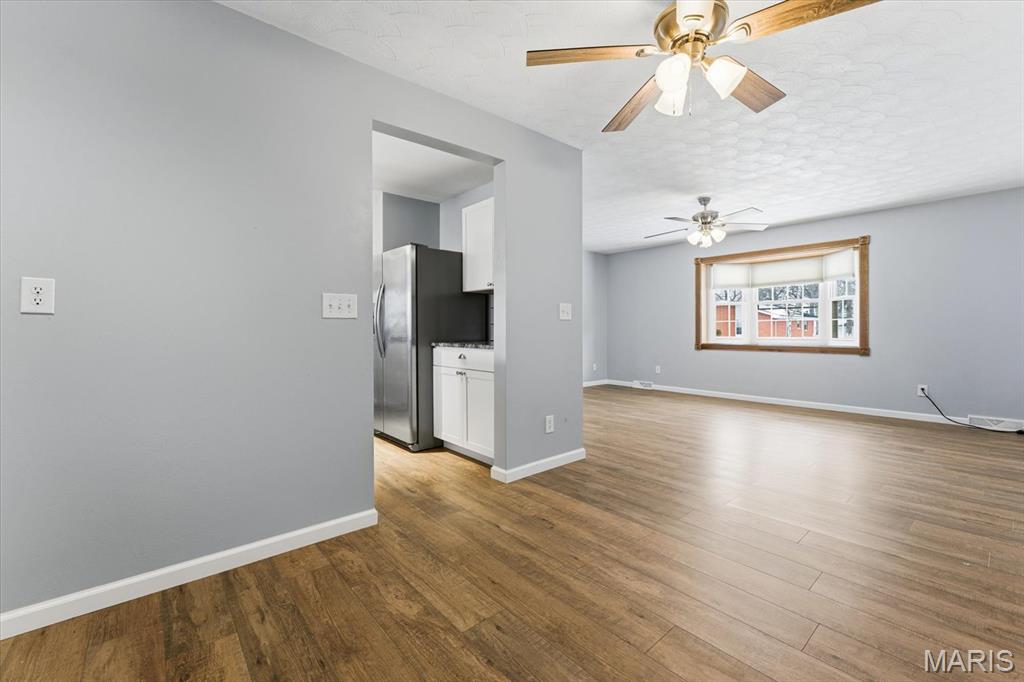 306 West Patterson Street Mascoutah, IL 62258 - Photo 13 of 50