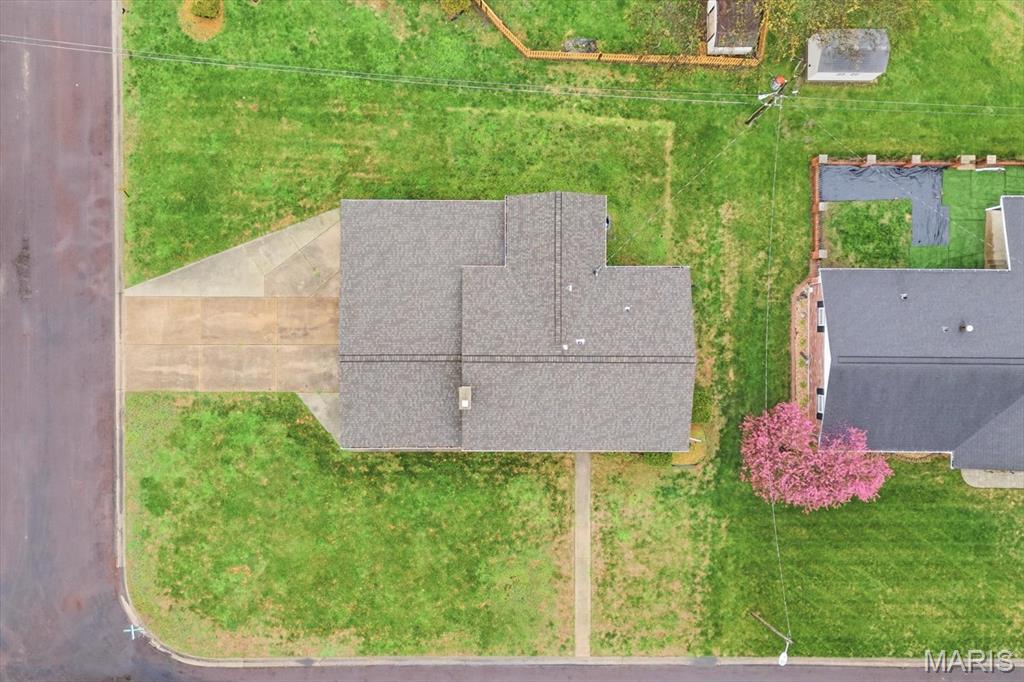 306 West Patterson Street Mascoutah, IL 62258 - Photo 46 of 52
