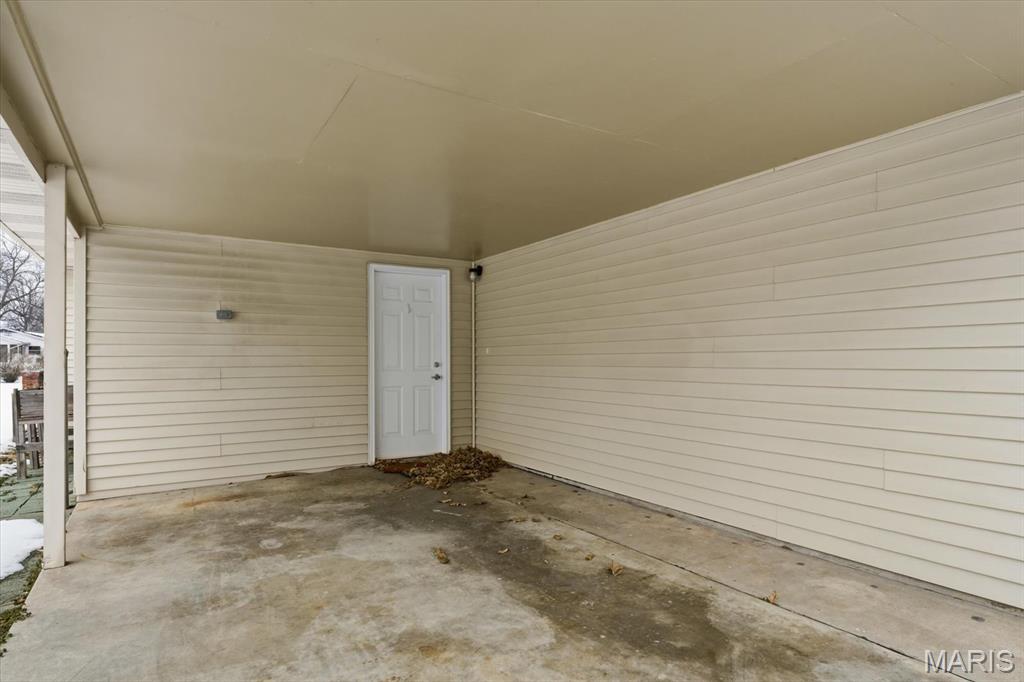 306 West Patterson Street Mascoutah, IL 62258 - Photo 7 of 50