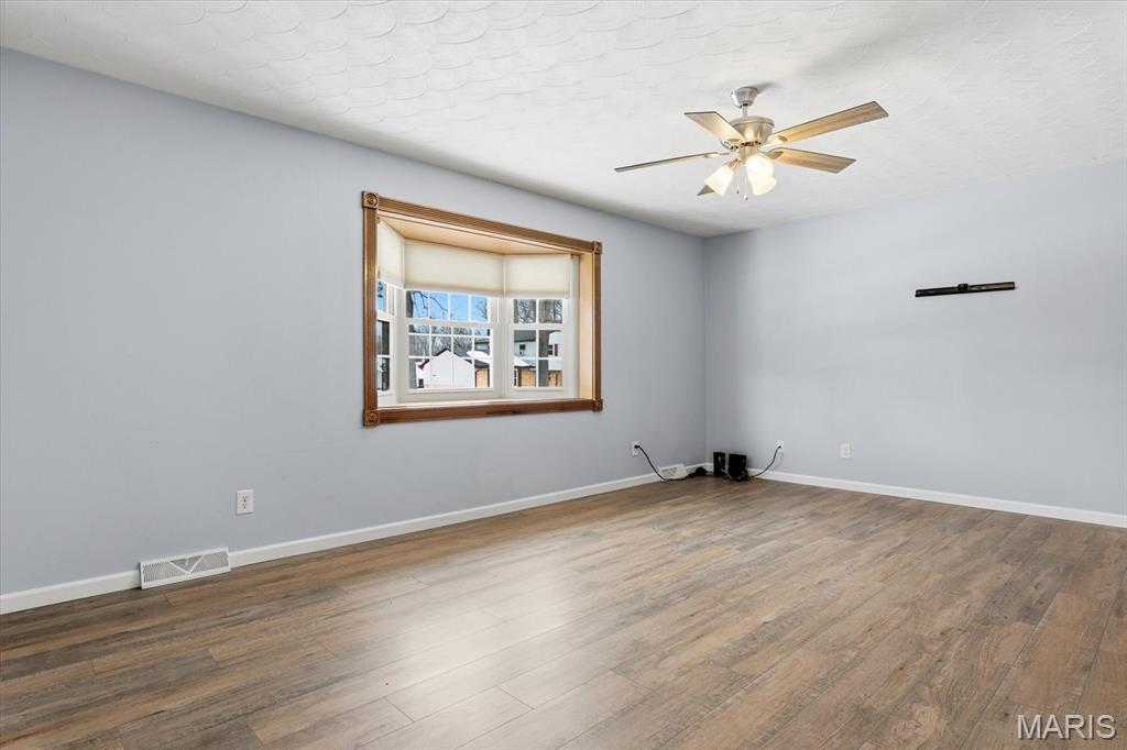 306 West Patterson Street Mascoutah, IL 62258 - Photo 10 of 50