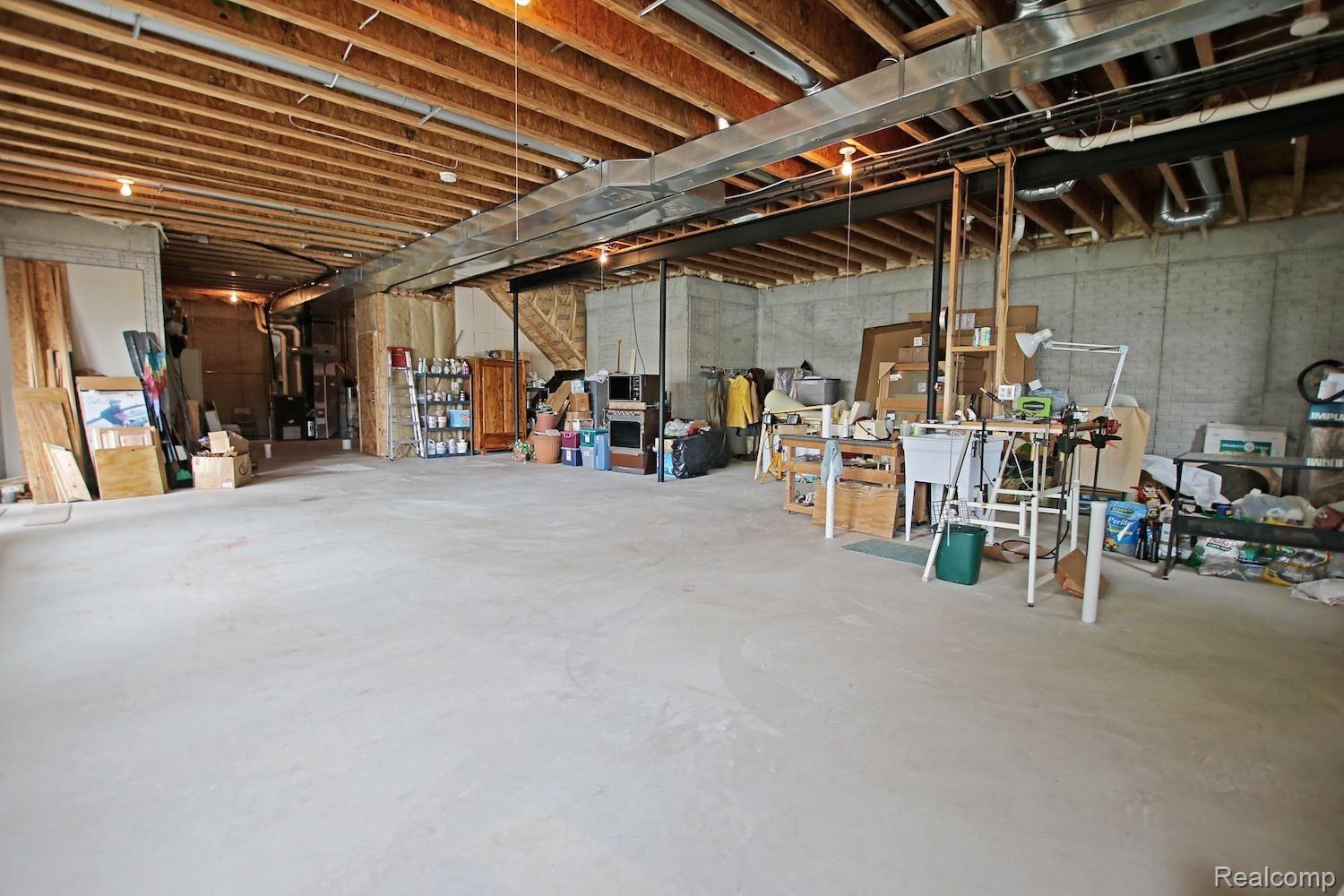 9175 Ridge Road Goodrich, MI 48438 - Photo 41 of 59 41) Lower Level.jpg