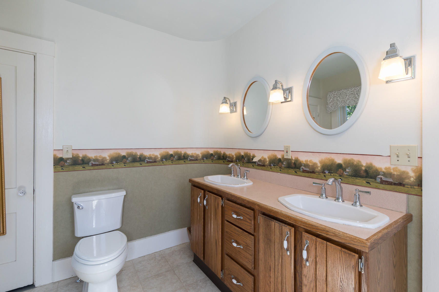 243 Knights Pond Road South Berwick, ME 03908 - Photo 15 of 47 First Floor Full Bath