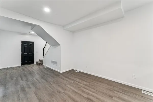 $199,000 | 2600 Cleveland Avenue, Kansas City, MO 64127