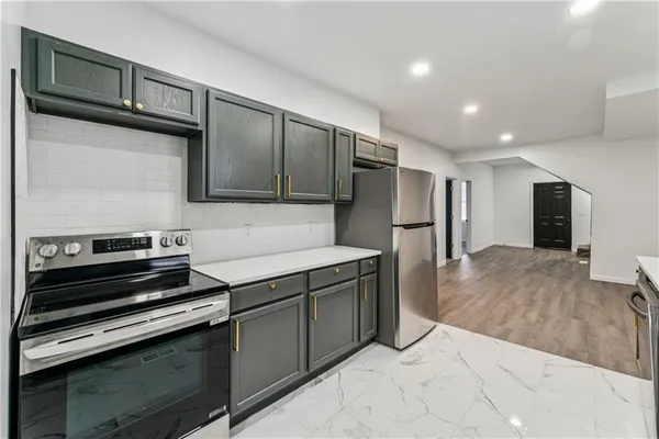 $199,000 | 2600 Cleveland Avenue, Kansas City, MO 64127