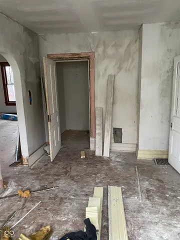 $60,000 | 408 East Monroe Street, Alexandria, IN 46001