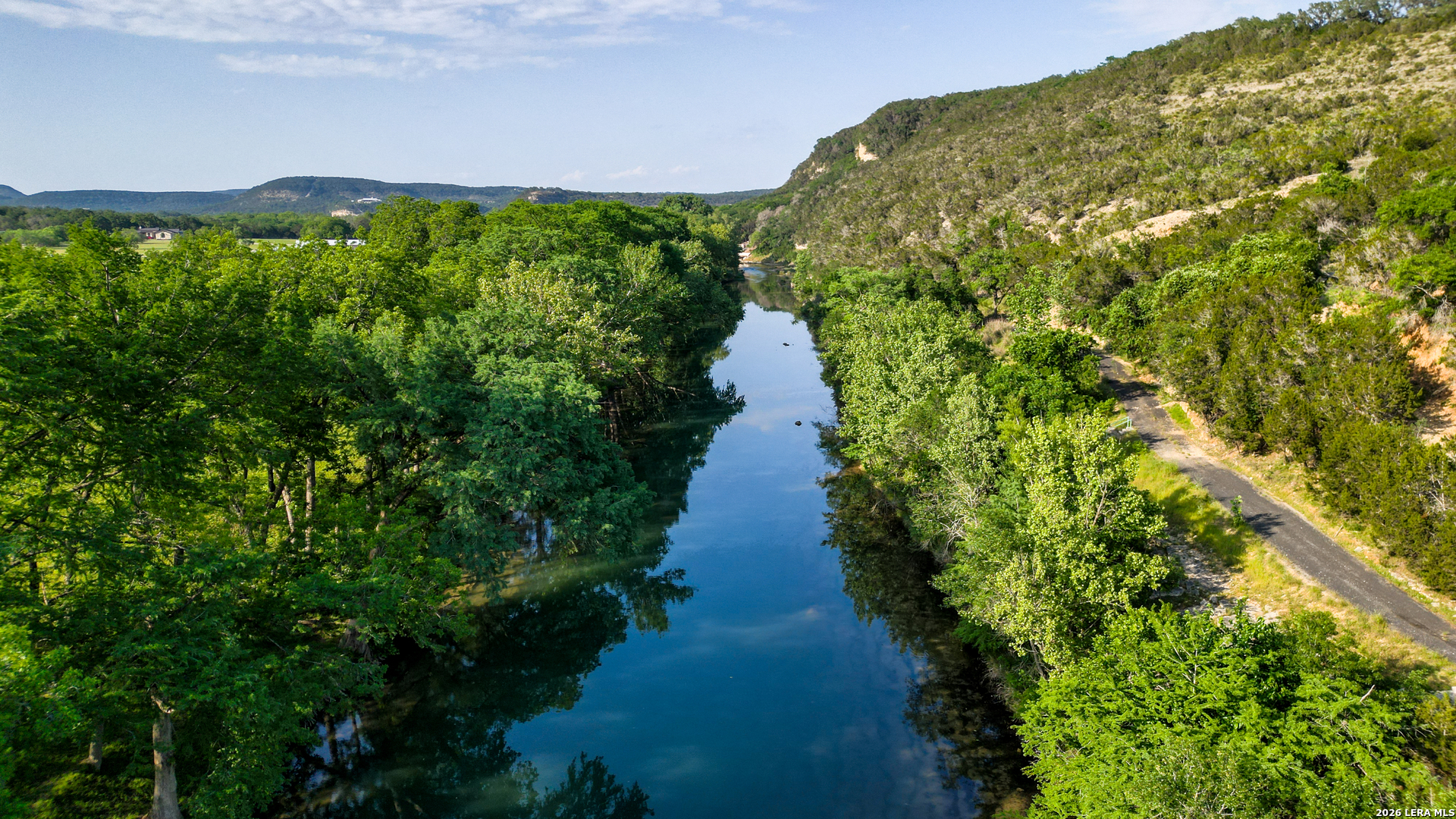 831 Wade Road New Braunfels, TX 78132 - Photo 21 of 35 a view of a garden