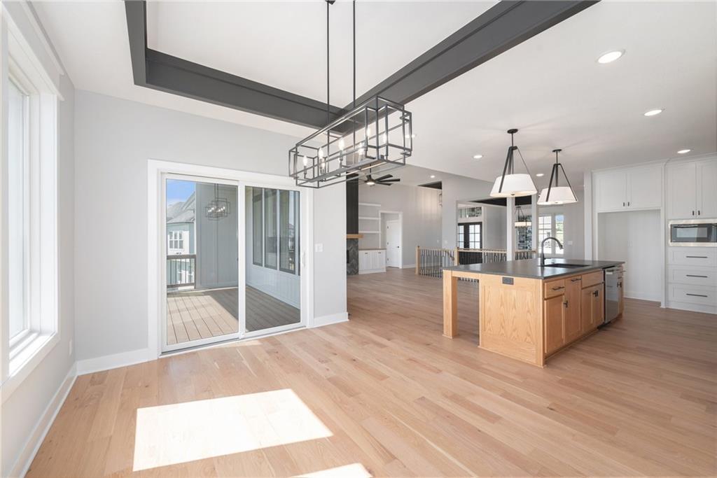 5163 Northwest 47th Street Riverside, MO 64150 - Photo 14 of 48