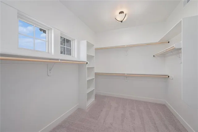 $939,950 | 5163 Northwest 47th Street, Riverside, MO 64150