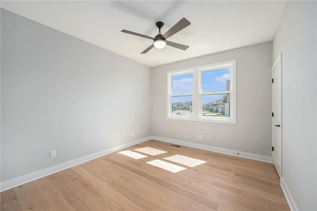 5163 Northwest 47th Street Riverside, MO 64150 - Photo 29 of 48