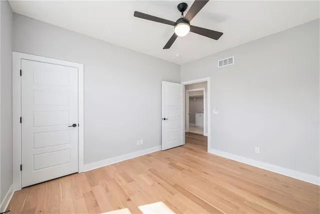 $939,950 | 5163 Northwest 47th Street, Riverside, MO 64150