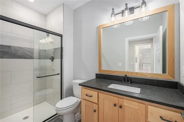 $939,950 | 5163 Northwest 47th Street, Riverside, MO 64150