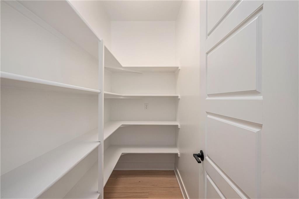 5163 Northwest 47th Street Riverside, MO 64150 - Photo 32 of 48