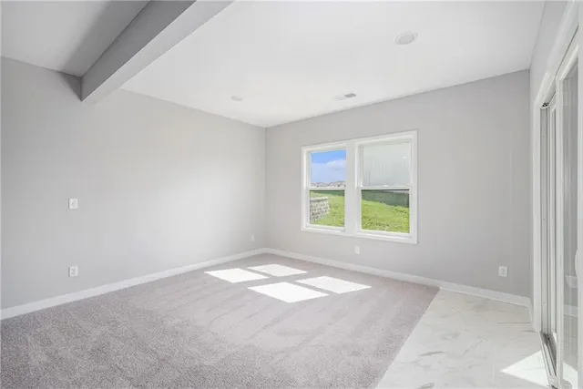 $939,950 | 5163 Northwest 47th Street, Riverside, MO 64150