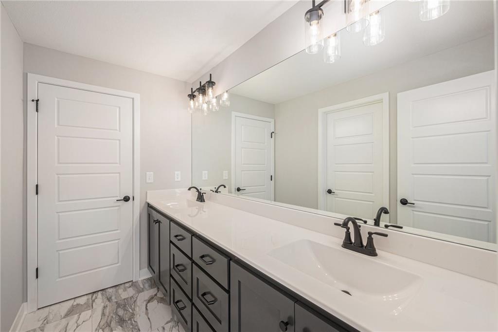 5163 Northwest 47th Street Riverside, MO 64150 - Photo 41 of 48