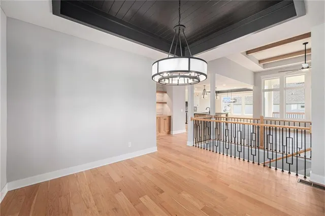 $939,950 | 5163 Northwest 47th Street, Riverside, MO 64150