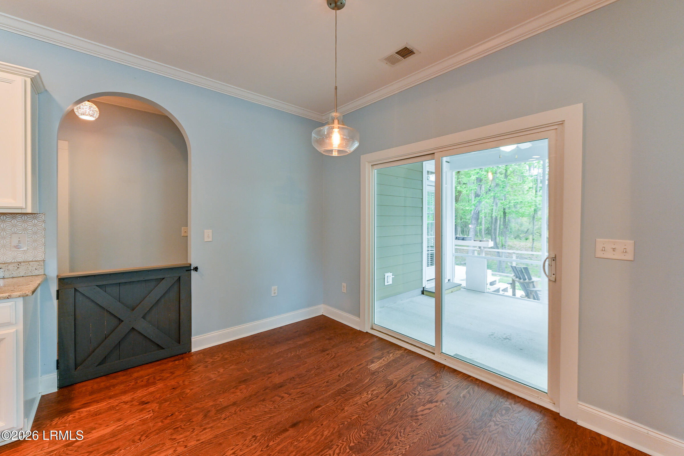 4 Mockingbird Drive Beaufort, SC 29907 - Photo 21 of 43 Breakfast area