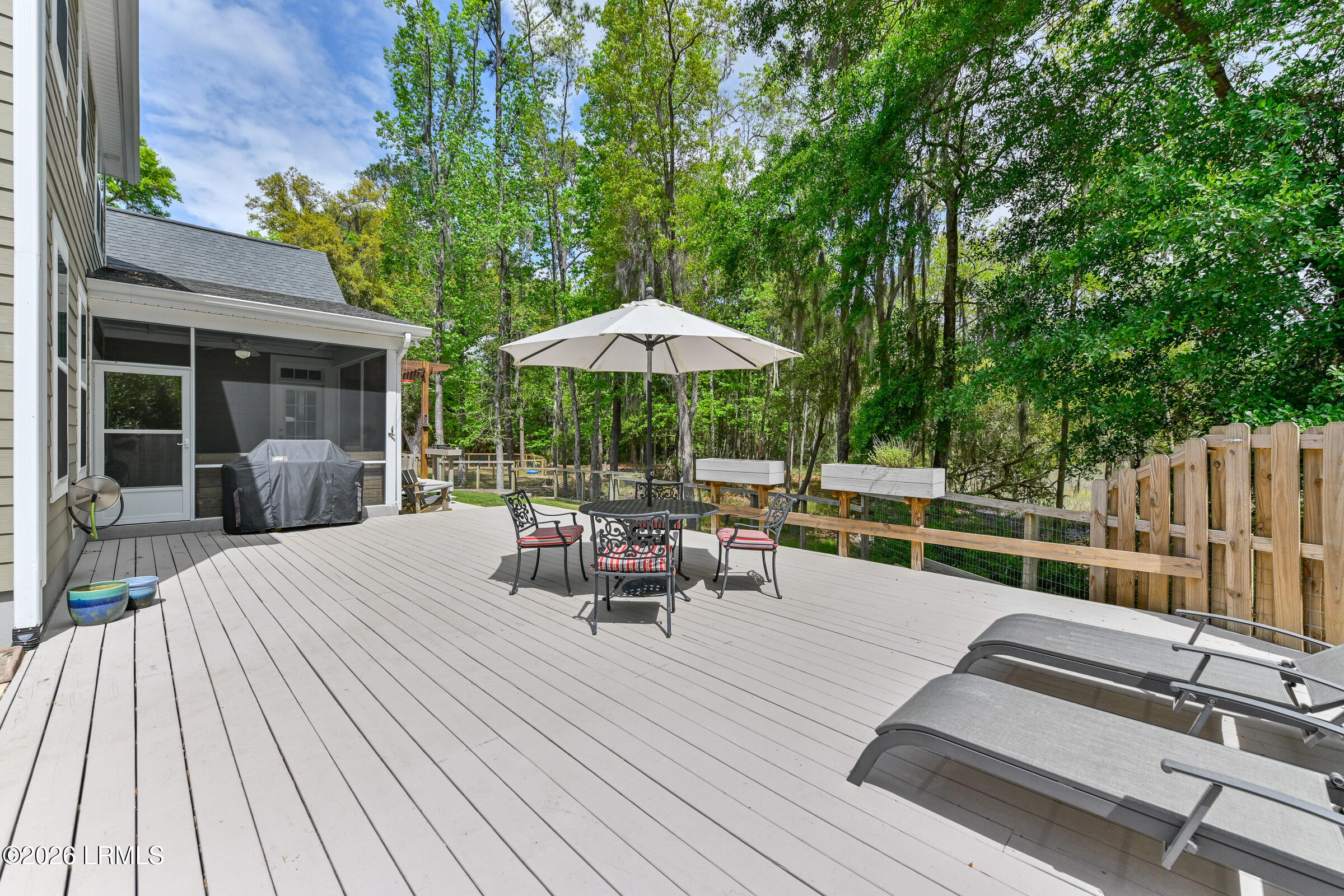 4 Mockingbird Drive Beaufort, SC 29907 - Photo 6 of 43 back deck