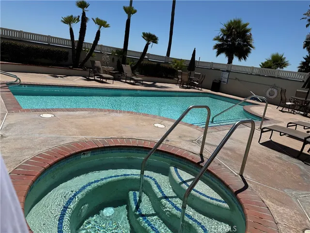 $1,388,888 | 4165 Warner Avenue, Unit 202, Huntington Beach, CA 92649