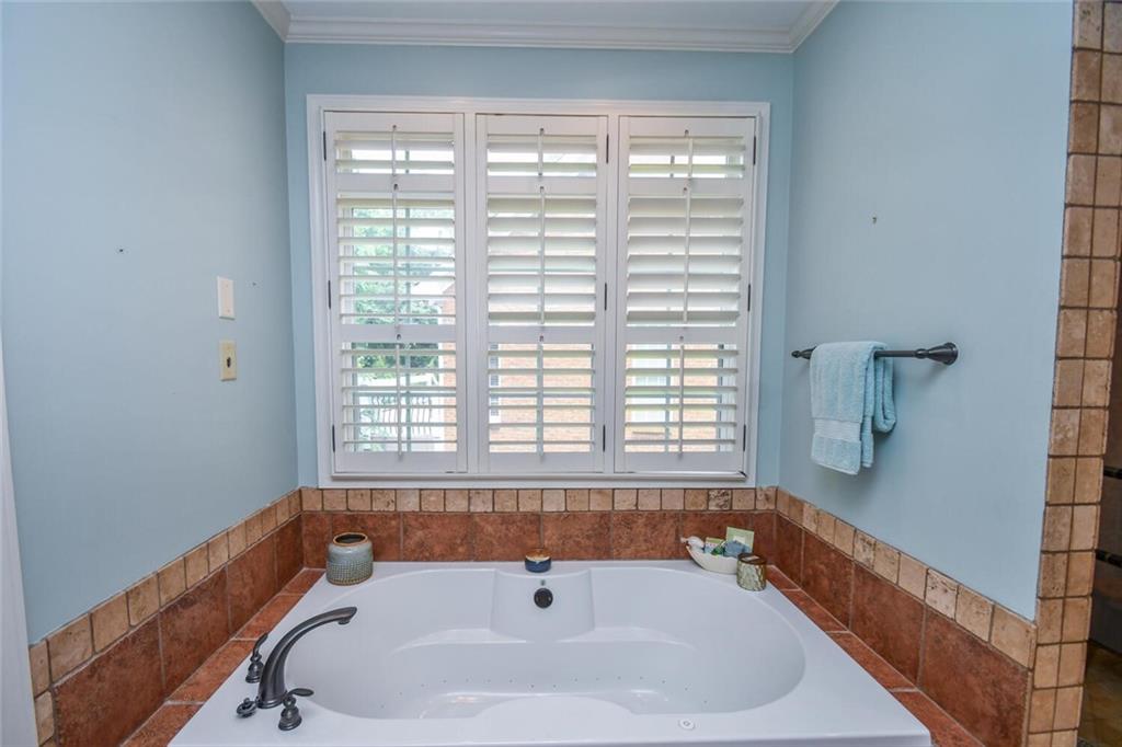 1173 St Charles Place Gainesville, GA 30501 - Photo 34 of 81