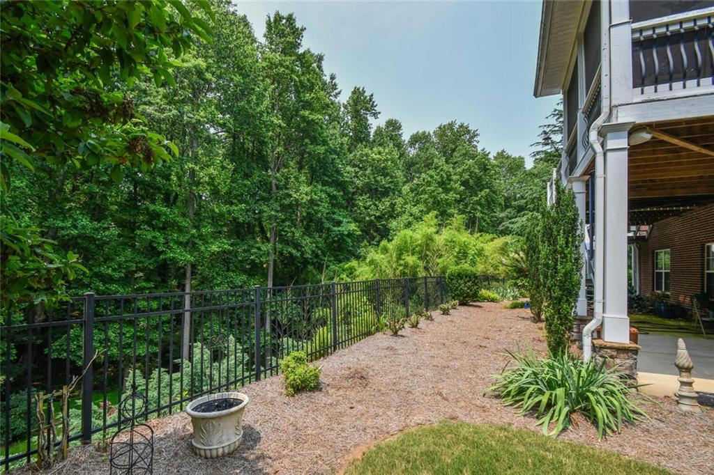 1173 St Charles Place Gainesville, GA 30501 - Photo 54 of 81