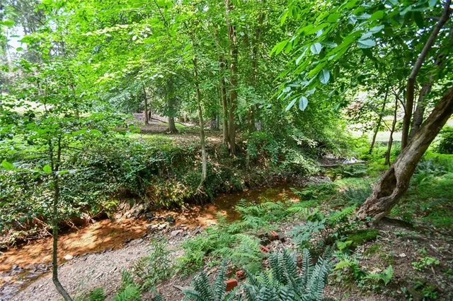 $649,000 | 1173 St Charles Place, Gainesville, GA 30501