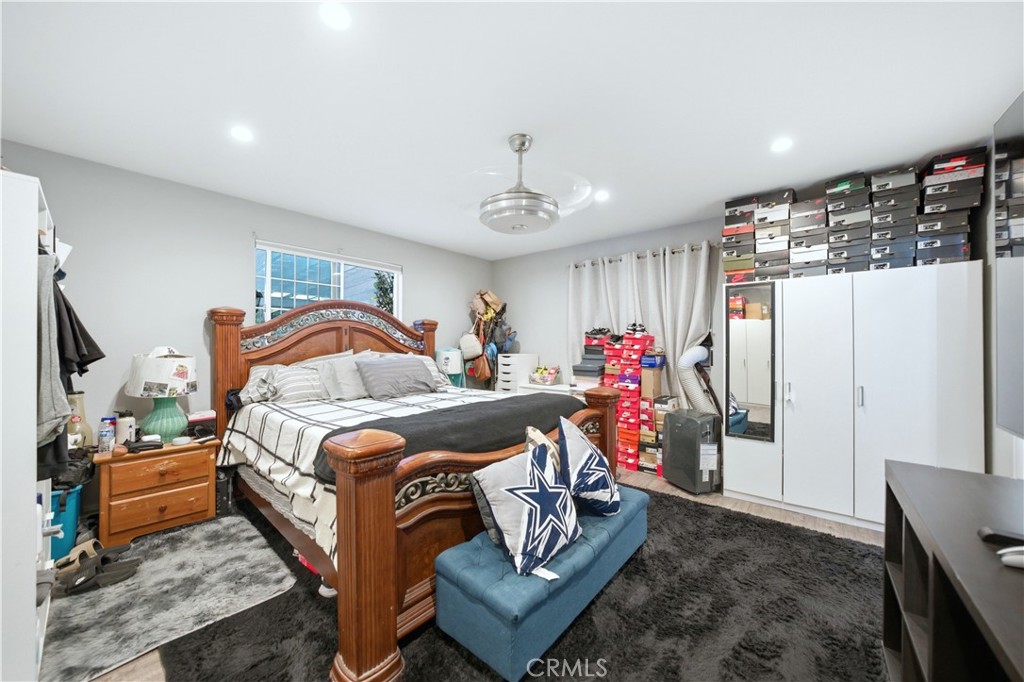 307 South Locust Avenue Compton, CA 90221 - Photo 14 of 35