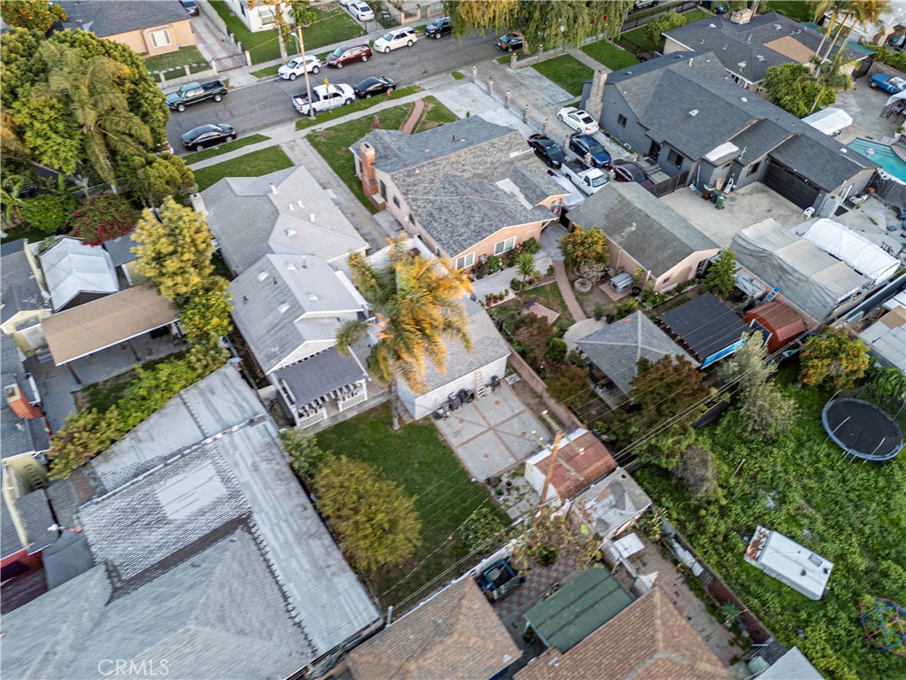 307 South Locust Avenue Compton, CA 90221 - Photo 30 of 35