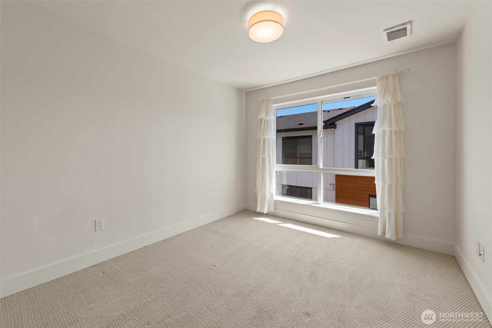 18308 96th Avenue Northeast, Unit A Bothell, WA 98011 - Photo 21 of 28