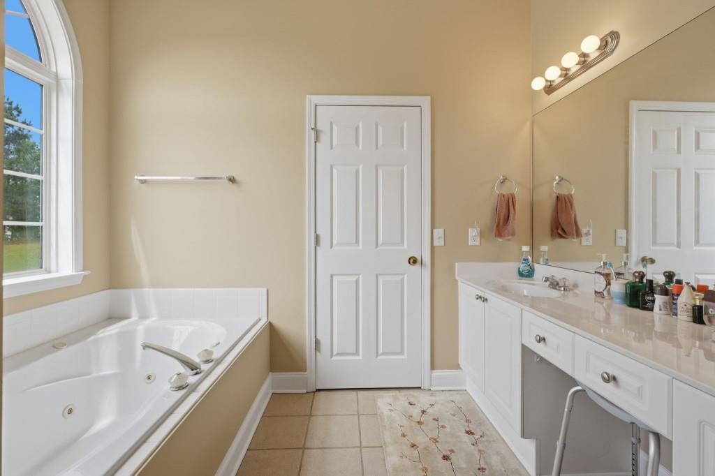 812 North Bay Overlook Villa Rica, GA 30180 - Photo 17 of 30