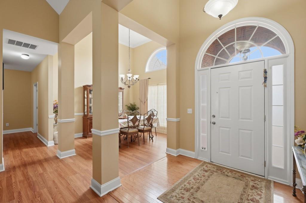 812 North Bay Overlook Villa Rica, GA 30180 - Photo 4 of 30