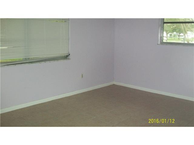 5442 Southeast Cable Drive Stuart, FL 34997 - Photo 8 of 10